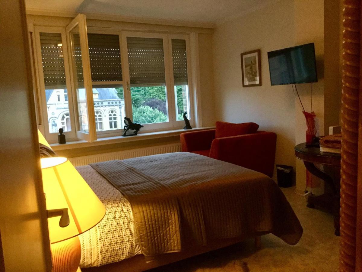 B&B East&West Ieper Exteriör bild